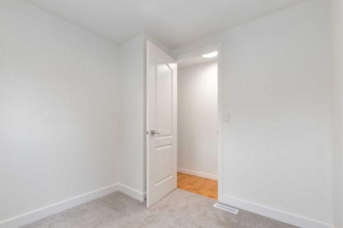 3223 83 Street, Calgary, AB 