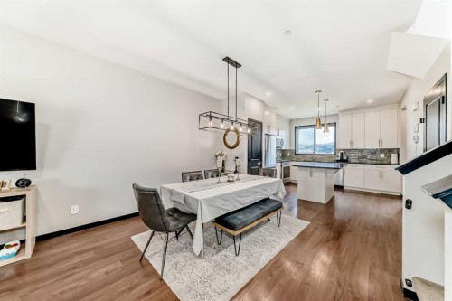 36 Howse Heights Ne, Calgary, AB - Indoor