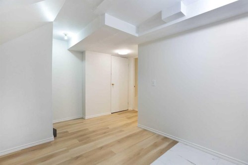 235 Templemont Drive Ne, Calgary, AB - Indoor Photo Showing Other Room