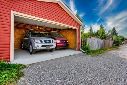 235 Templemont Drive Ne, Calgary, AB - Outdoor