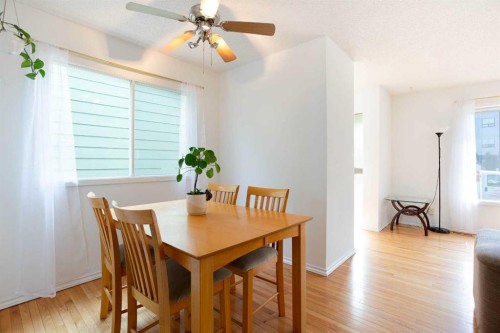 235 Templemont Drive Ne, Calgary, AB - Indoor Photo Showing Dining Room