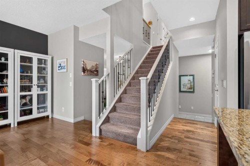 172 Riviera Way, Cochrane, AB - Indoor Photo Showing Other Room