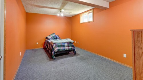 529 53 Avenue West, Claresholm, AB - Indoor