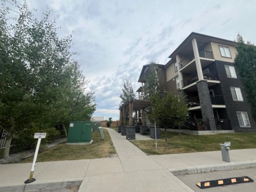 2238-81 Legacy Boulevard Se, Calgary, AB - Outdoor