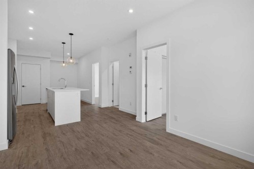 3201-6 Merganser Drive West, Chestermere, AB - Indoor