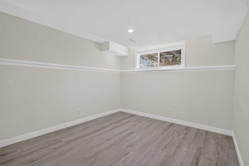 340 Copperfield Boulevard Se, Calgary, AB - Indoor Photo Showing Other Room