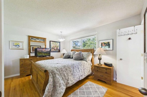 10716 Mapleshire Crescent Se, Calgary, AB 