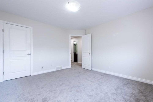 422 Taralake Way Ne, Calgary, AB 