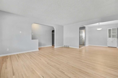 15 Hunter Street Nw, Calgary, AB 