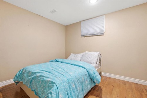 15 Hunter Street Nw, Calgary, AB 