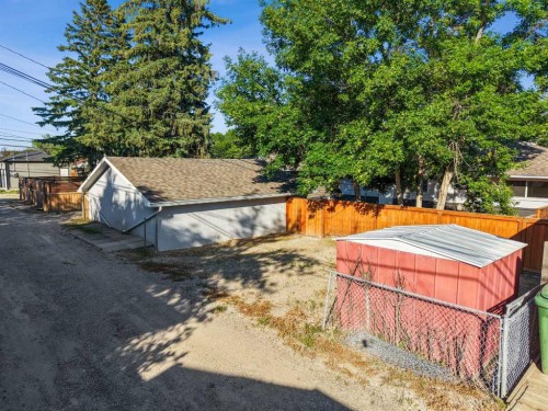 15 Hunter Street Nw, Calgary, AB 