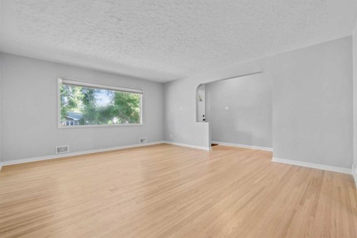 15 Hunter Street Nw, Calgary, AB 