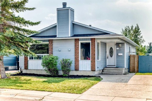 28 Whiteram Close Ne, Calgary, AB - Outdoor