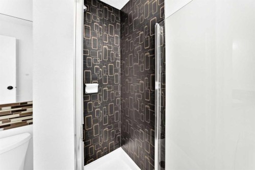 28 Whiteram Close Ne, Calgary, AB -  Photo Showing Bathroom
