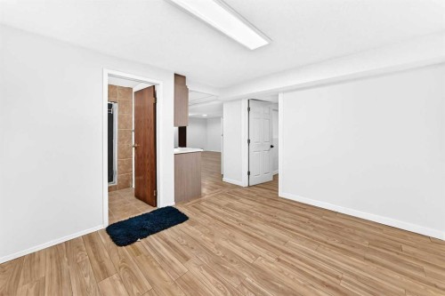 28 Whiteram Close Ne, Calgary, AB - Indoor Photo Showing Other Room