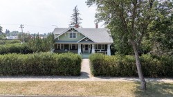 4309 2 Street WESTClaresholm, AB T0L 0T0