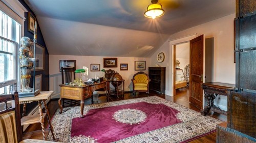 4309 2 Street West, Claresholm, AB - Indoor