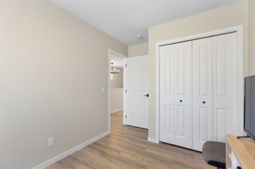 239 Vista Road, Crossfield, AB - Indoor