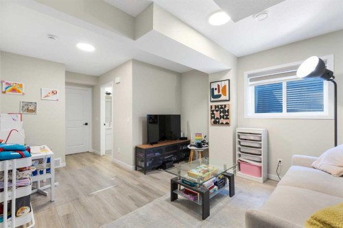 239 Vista Road, Crossfield, AB - Indoor