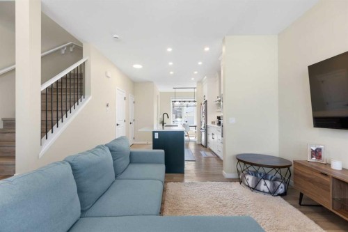239 Vista Road, Crossfield, AB - Indoor Photo Showing Living Room