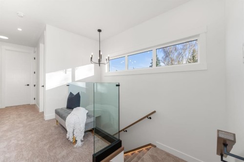 1444 43 Street Sw, Calgary, AB - Indoor Photo Showing Other Room