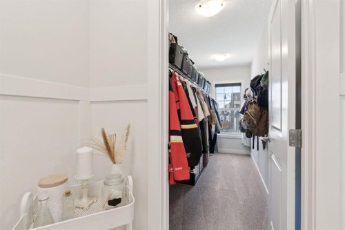 206 Riviera View, Cochrane, AB - Indoor