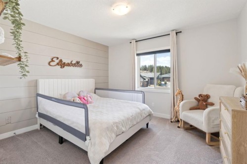 206 Riviera View, Cochrane, AB - Indoor Photo Showing Bedroom