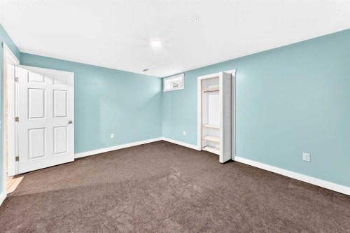 87 Citadel Peak Circle Nw, Calgary, AB - Indoor Photo Showing Other Room