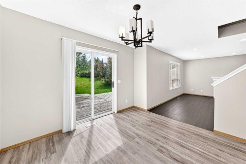 87 Citadel Peak Circle Nw, Calgary, AB - Indoor Photo Showing Other Room
