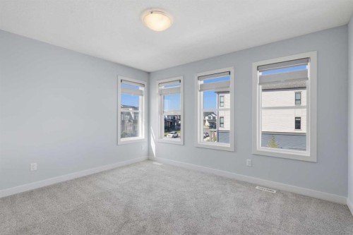 71 Belvedere Green Se, Calgary, AB - Indoor Photo Showing Other Room