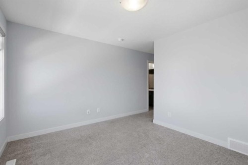 71 Belvedere Green Se, Calgary, AB - Indoor Photo Showing Other Room