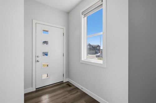 71 Belvedere Green Se, Calgary, AB - Indoor Photo Showing Other Room