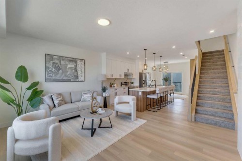 203-8850 48 Street Ne, Calgary, AB - Indoor Photo Showing Living Room