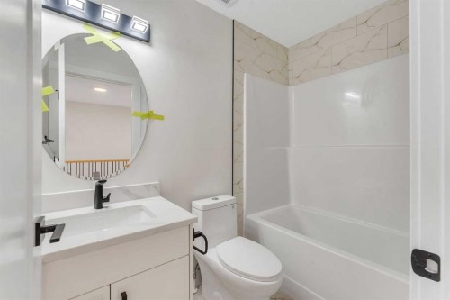 203-8850 48 Street Ne, Calgary, AB - Indoor Photo Showing Bathroom