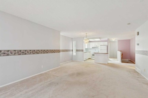 134 Hawkstone Manor Nw, Calgary, AB - Indoor
