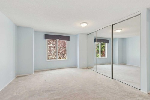 134 Hawkstone Manor Nw, Calgary, AB - Indoor Photo Showing Other Room