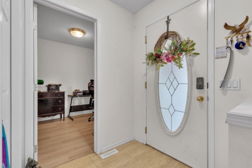 36 Dovista Court Se, Calgary, AB - Indoor Photo Showing Other Room
