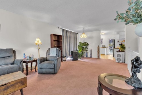 36 Dovista Court Se, Calgary, AB - Indoor