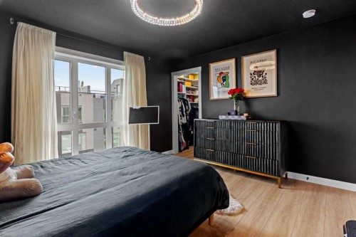 105 Sovereign Common Sw, Calgary, AB - Indoor Photo Showing Bedroom