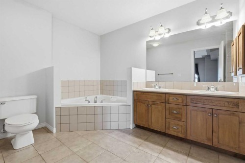 113-60 Sierra Morena Landing Sw, Calgary, AB - Indoor Photo Showing Bathroom