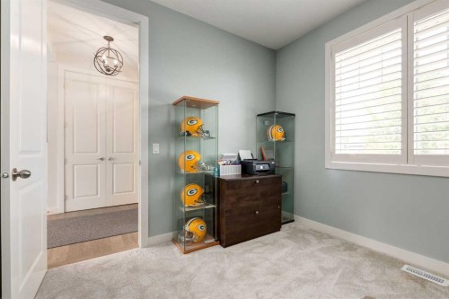 439 Canals Boulevard Sw, Airdrie, AB - Indoor