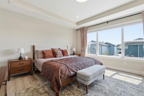 711 Mandalay Link, Carstairs, AB - Indoor Photo Showing Bedroom