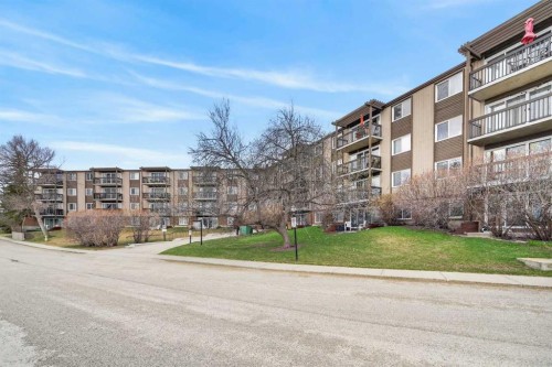 602-8948 Elbow Drive Sw, Calgary, AB - Outdoor With Balcony