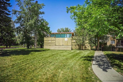 602-8948 Elbow Drive Sw, Calgary, AB - Outdoor