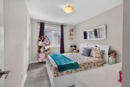 45 Saddlestone Drive Ne, Calgary, AB - Indoor Photo Showing Bedroom