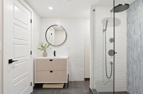 5008 Valiant Drive Nw, Calgary, AB 
