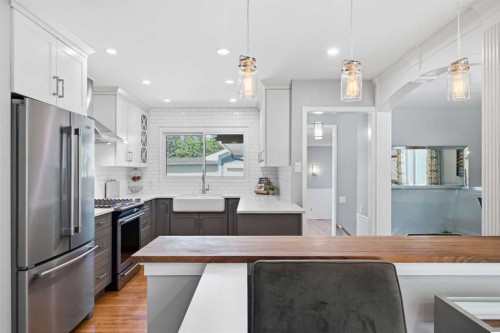 5008 Valiant Drive Nw, Calgary, AB 