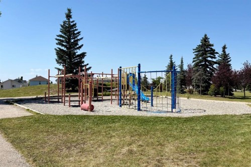 51 San Diego Place Ne, Calgary, AB - Outdoor
