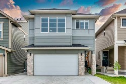 91 Copperhead Grove SE Calgary, AB T2Z 5H4