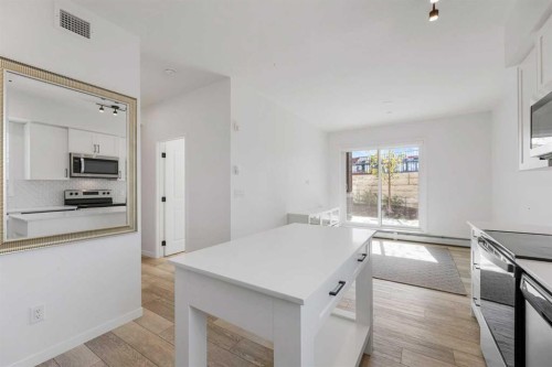 3104-3727 Sage Hill Drive Nw, Calgary, AB - Indoor Photo Showing Kitchen